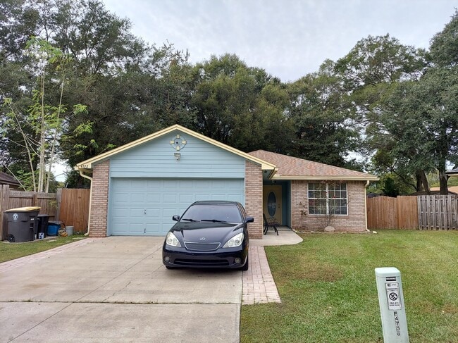 property at 4722 Fireside Dr