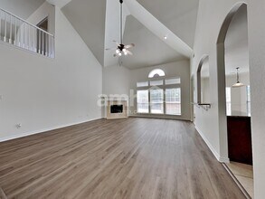 114 Pinedale Dr in Mansfield, TX - Building Photo - Building Photo