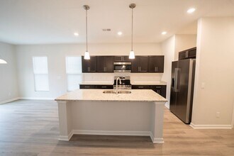 201 Chime Creek Dr in Pooler, GA - Building Photo - Building Photo