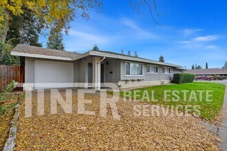 2 Cinder Ct in Sacramento, CA - Building Photo - Building Photo