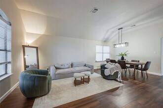 8143 Guadalupe Rd in Arlington, TX - Building Photo - Building Photo