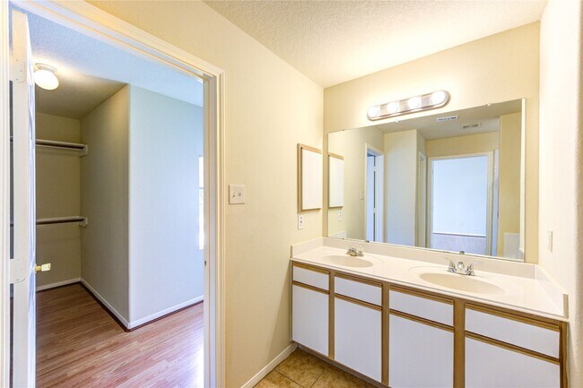 19506 Lighthouse Scene Ln in Cypress, TX - Building Photo - Building Photo