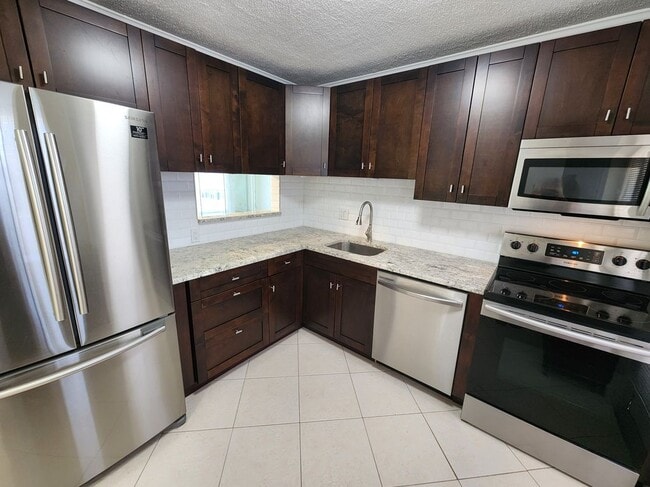 property at 4700 Washington St