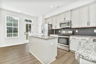 303 Golan Cir in Myrtle Beach, SC - Building Photo - Building Photo