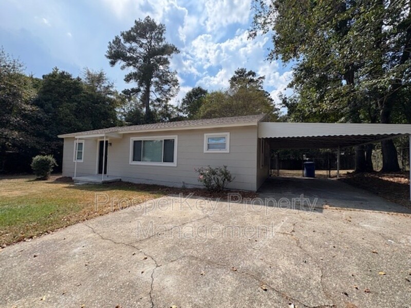 5205 Cochran Ave in Columbus, GA - Foto de edificio