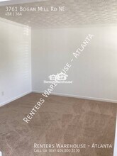 3761 Bogan Mill Rd NE in Buford, GA - Building Photo - Building Photo