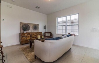 8212 Nemours Pkwy in Orlando, FL - Building Photo - Building Photo