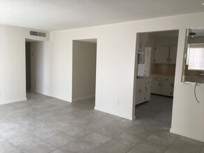 3509 Cardinal Ave in Bakersfield, CA - Building Photo - Building Photo