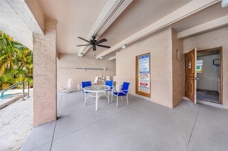449 Swallow Dr in Miami Springs, FL - Building Photo - Building Photo