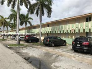 981 NE 169th St in Miami, FL - Building Photo - Building Photo
