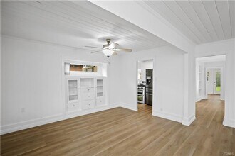 331 N Olive St in Orange, CA - Building Photo - Building Photo