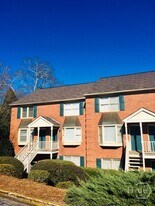 1515 S Lumpkin St in Athens, GA - Building Photo