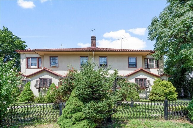 property at 323 Wolfs Ln