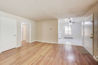 1283 Ayala Dr in Sunnyvale, CA - Building Photo - Building Photo