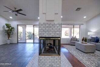 1342 W Bartlett Way in Chandler, AZ - Building Photo - Building Photo