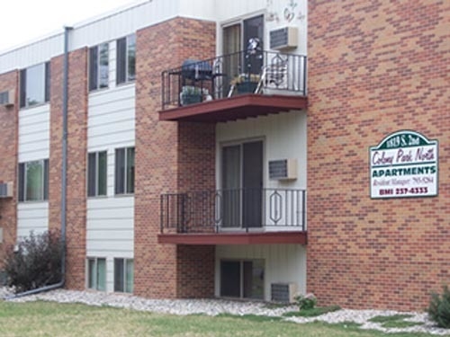 Jefferson Apartments in Fargo, ND - Building Photo