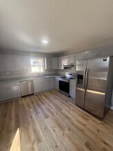 215 Hedgecock Rd in High Point, NC - Building Photo - Building Photo