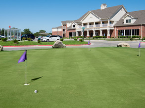 The Links at Manhattan in Manhattan, KS - Building Photo - Building Photo