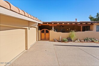 1107 Ocotillo Cir in Carefree, AZ - Building Photo - Building Photo