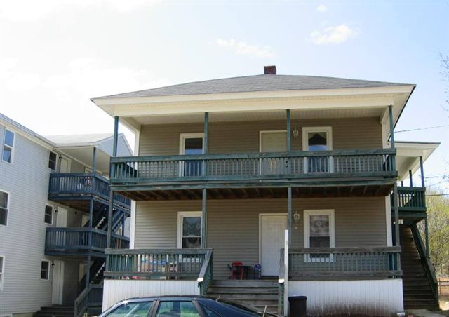 27-29 Charles St in Sanford, ME - Foto de edificio - Building Photo