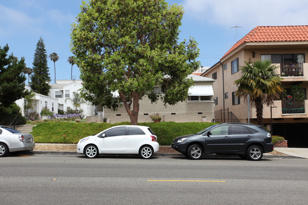 833 16th St in Santa Monica, CA - Building Photo