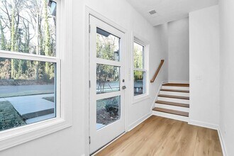 3960 Hager Dr in Charlotte, NC - Building Photo - Building Photo