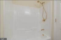 210 N Montford Ave photo'