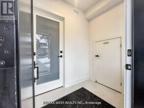 49 Morningside Ave in Toronto, ON - Building Photo - Building Photo