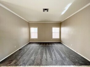 1259 Silver Knoll Ave in Las Vegas, NV - Building Photo - Building Photo