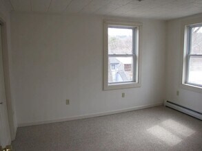 8 Southwest St in Charlestown, NH - Building Photo - Building Photo