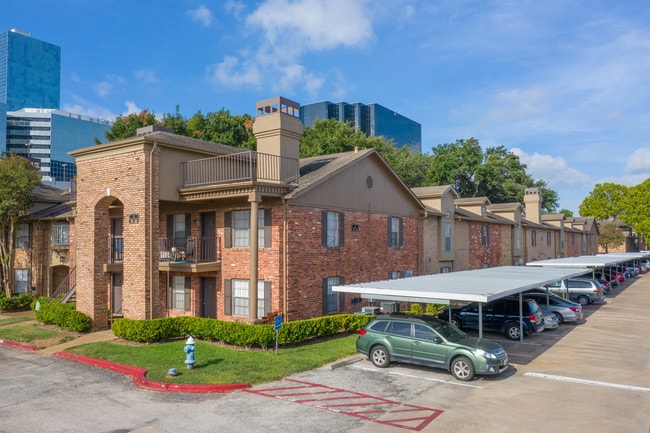 Sendera At Greenway in Houston, TX - Foto de edificio - Building Photo