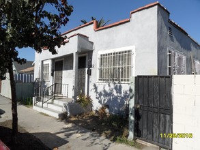 1251 E 43rd Pl in Los Angeles, CA - Building Photo - Building Photo