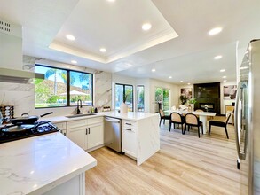 800 Coldstream Ct in Diamond Bar, CA - Foto de edificio - Building Photo