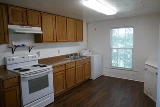 7 Bank St in Sunbury, NC - Building Photo - Building Photo