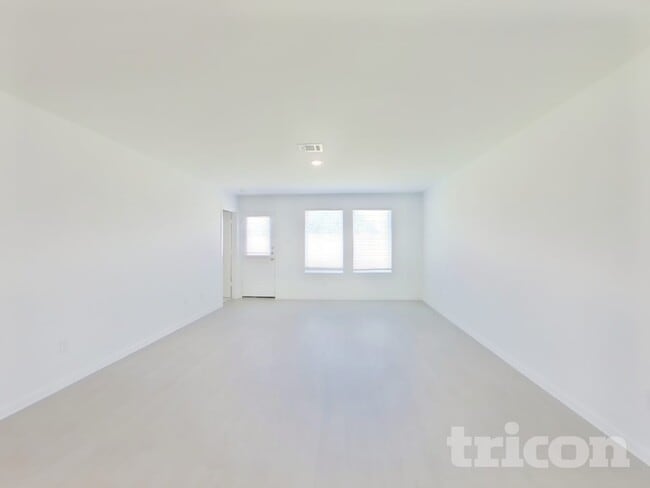 3065 Dawn Sound Dr in Park Row, TX - Building Photo - Building Photo