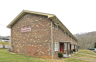 DunWoody Apartments in Kingsport, TN - Building Photo - Building Photo