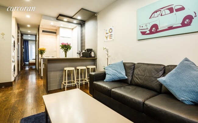 624 E 9th St in New York, NY - Building Photo - Building Photo