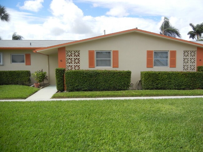 2723 Dudley Dr E, Unit G