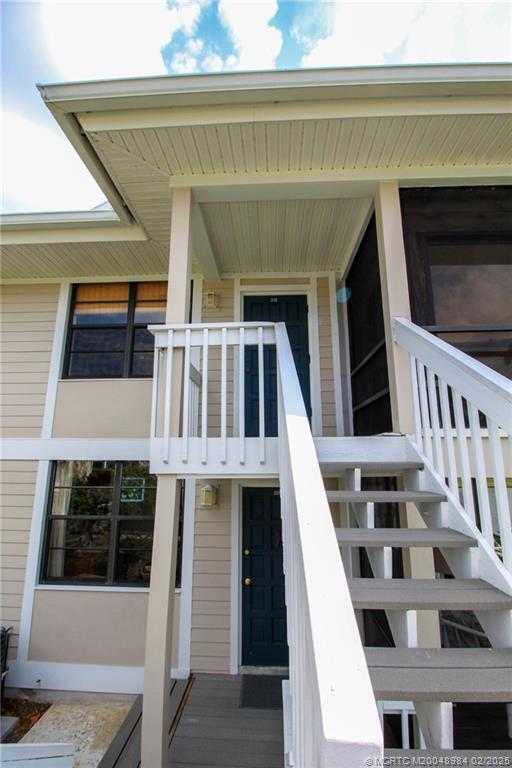 property at 310 Golfview Cir