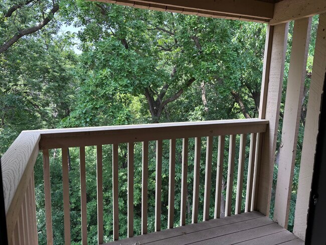 9400 Old Cedar Ave S, Unit Cedarcliff condo in Bloomington, MN - Foto de edificio - Building Photo
