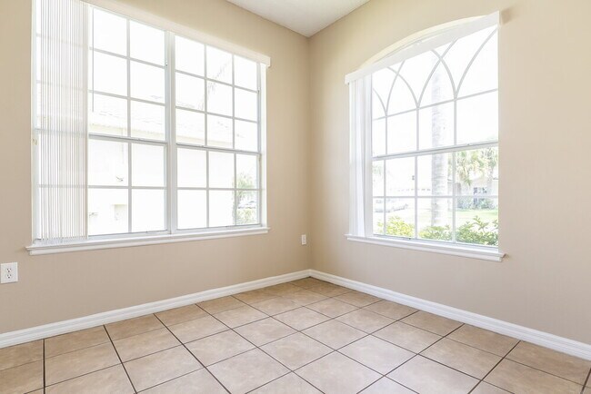 1342 Sun Meadow Dr in Orlando, FL - Building Photo - Building Photo