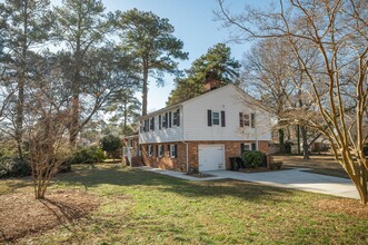 1721 Five Forks Rd in Virginia Beach, VA - Building Photo - Building Photo