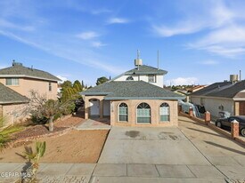 3272 Urbici Soler Dr in El Paso, TX - Building Photo