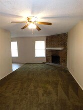 806 Country Aire Dr in Round Rock, TX - Building Photo - Building Photo