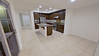 7867 Whimbrel Ln in Goleta, CA - Building Photo - Building Photo