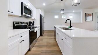 0 Finley Way in South Beloit, IL - Building Photo