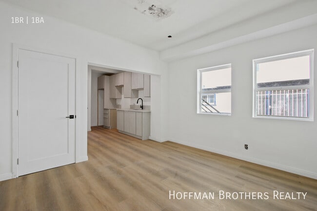 2694 James M Wood Blvd in Los Angeles, CA - Building Photo - Building Photo