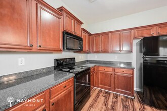 6523 Silk Tree Pointe in Braselton, GA - Building Photo - Building Photo