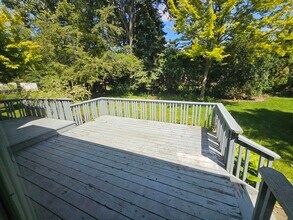 44180 Richmond Ct in Canton Township, MI - Building Photo - Building Photo