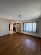 821 10th Ave NW in Minot, ND - Building Photo - Building Photo